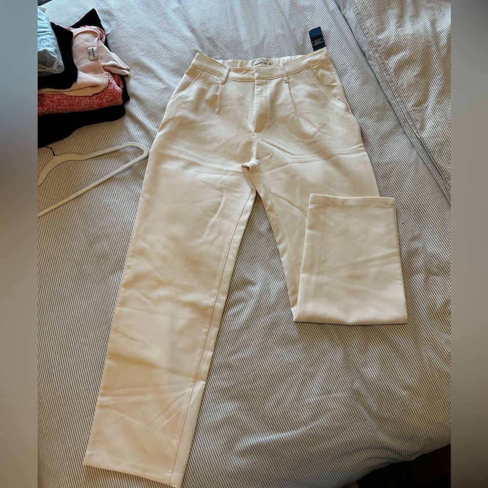 Abercrombie Brand New With Tags, Cream Pants